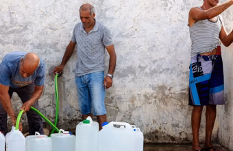 People in Tunisia coping with extreme summer heat